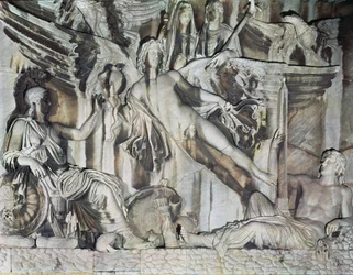 Relief der Apotheose von Kaiser Antoninus Pius und seiner Frau Faustina, 161 n. Chr.